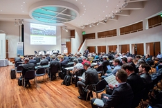 Zukunftsfähig mit Mikrosystemtechnik: Clusterkonferenz zeigt Erfolge und Trends