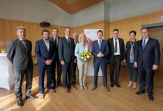 Ministerpräsident Kretschmer empfängt Organic Electronics Saxony als „Ausgezeichneter Ort” 2018