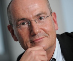 Dr. Walter Rogg, Geschäftsführer der WRS, ist stellvertretender Aufsichtsratsvorsitzender der BioRegio STERN Management GmbH. 
